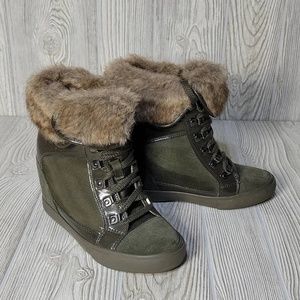 Aldo Faux Fur Olive Green Wedge Lace Up Sneakers, Boots for Women Size 7